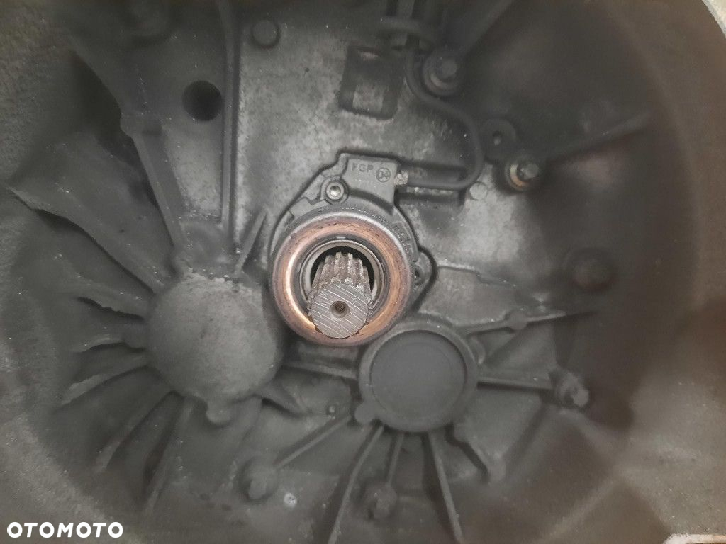 OPEL SIGNUM C 2.2MT 155KM 03-05 SKRZYNIA BIEGÓW MANUALNA F23 5495775 Z22YH - 2