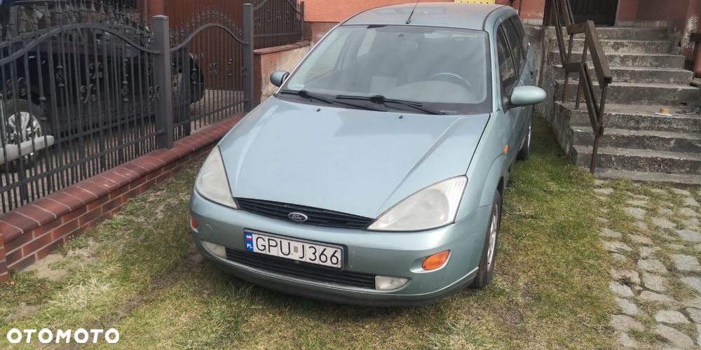 Ford Focus 1.6 Ambiente - 1