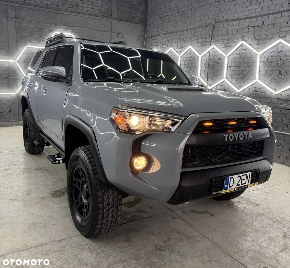 Toyota 4-Runner - 12
