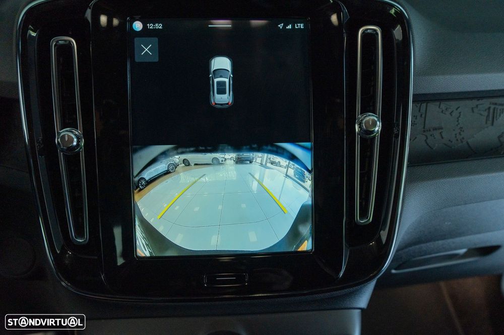 Volvo XC 40 Recharge 82 kWh Single M. Extended Range RWD Core - 19