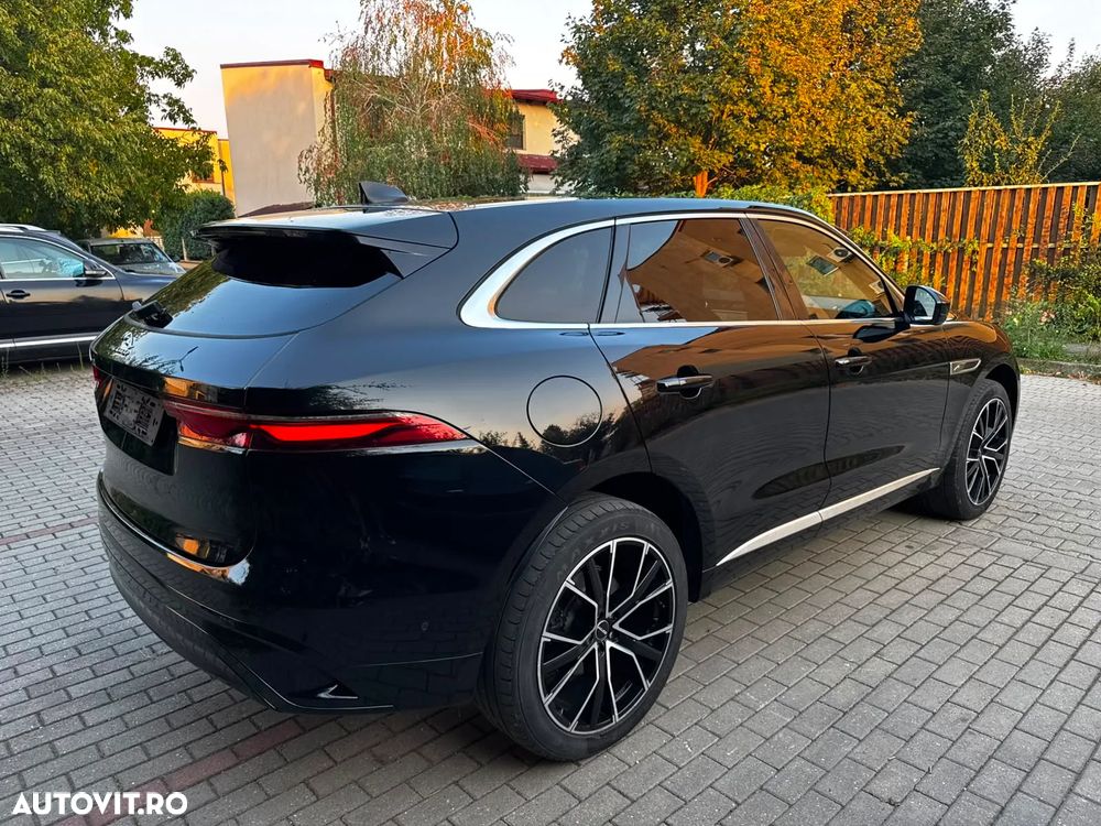 Jaguar F-Pace - 3