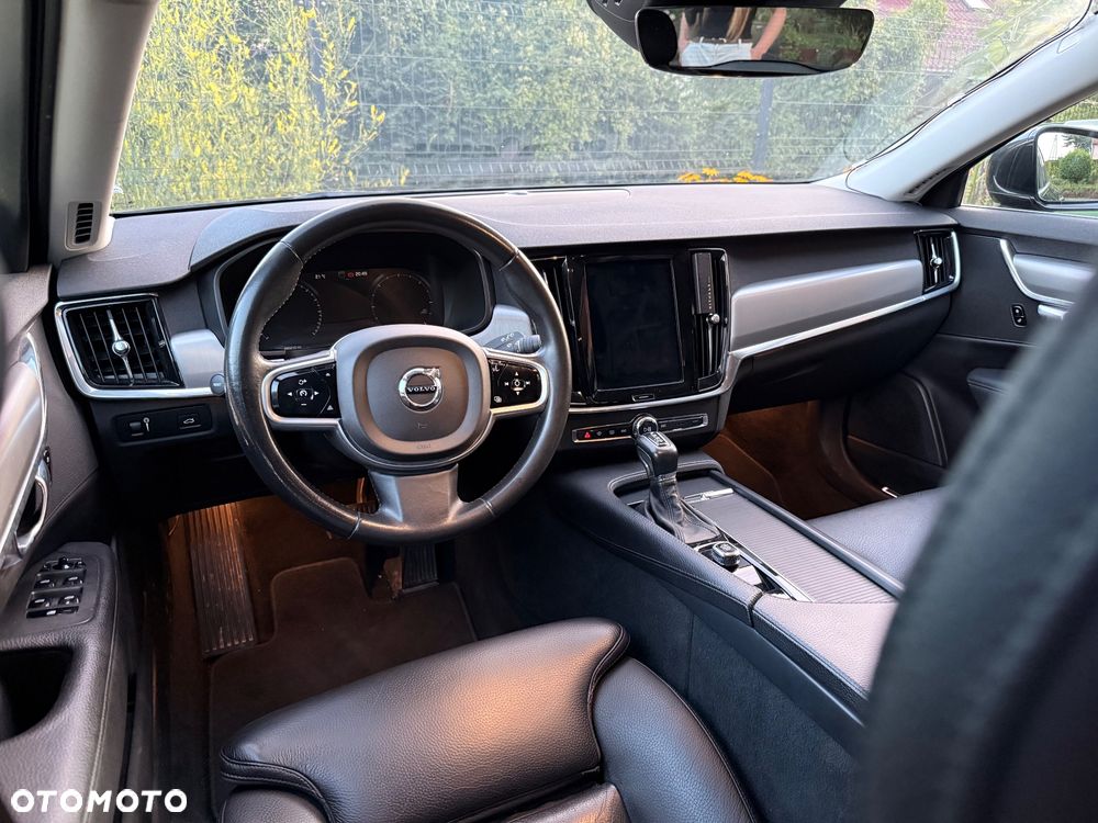 Volvo V90 D3 Momentum - 11