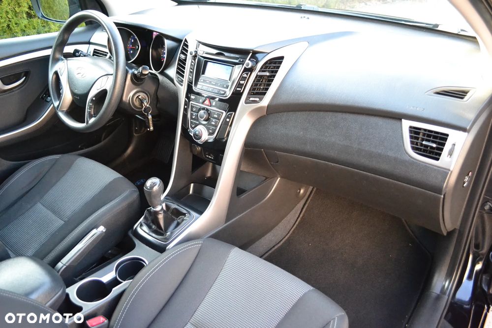 Hyundai i30 1.4 Comfort - 22