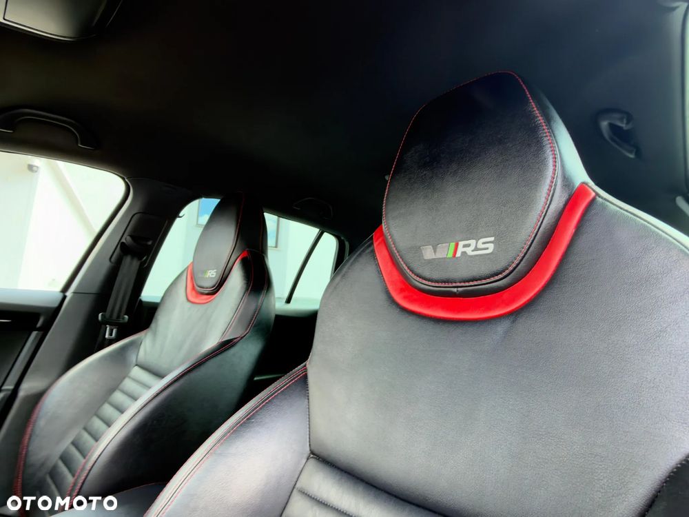 Skoda Octavia 2.0 TSI RS - 16
