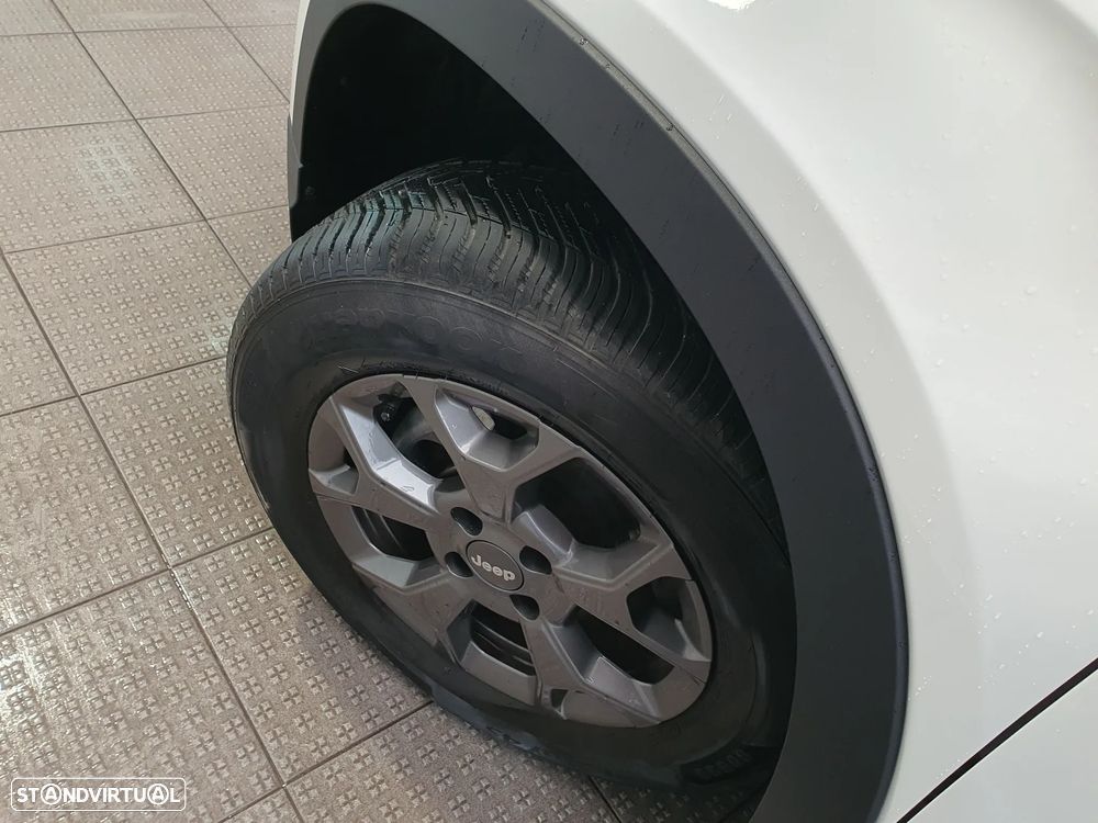 Jeep Avenger 1.2 GSE T3 Altitude - 20