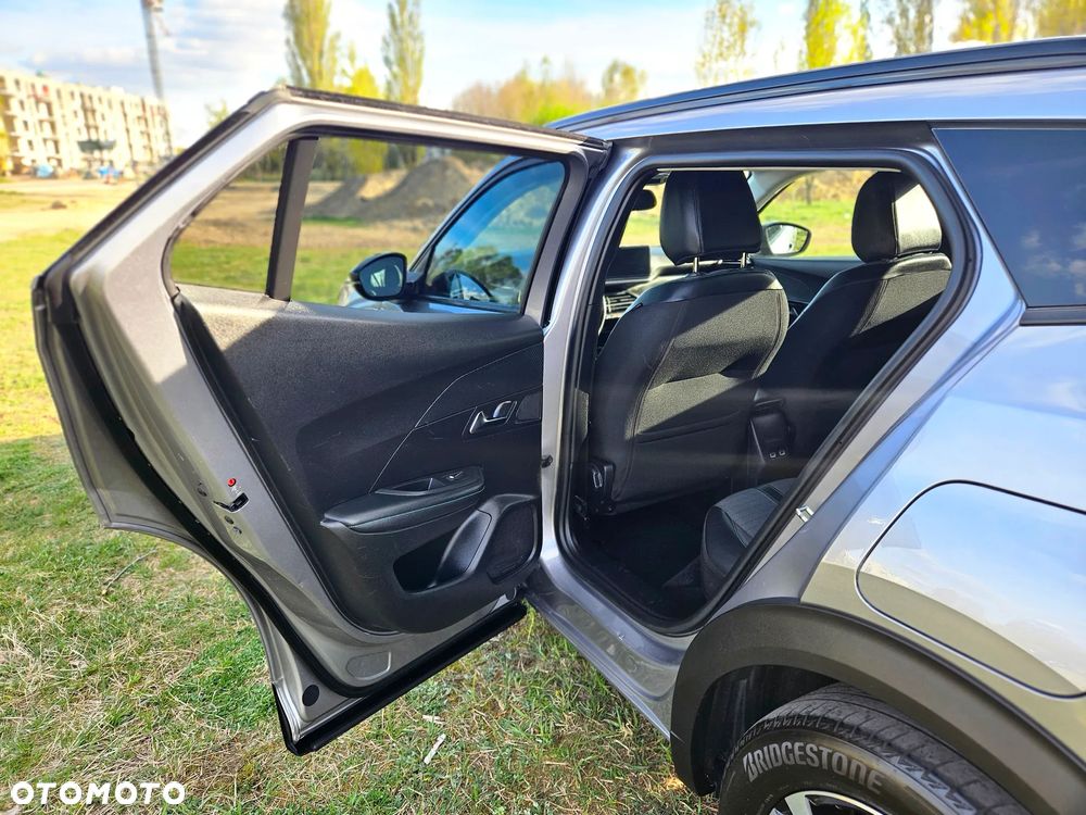 Peugeot 2008 1.5 BlueHDi Allure S&S EAT8 - 15