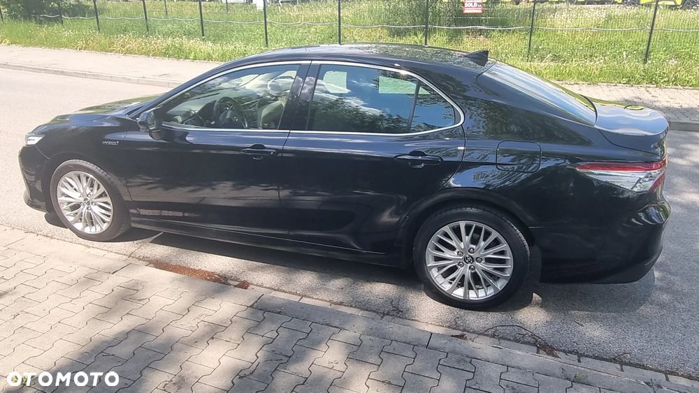 Toyota Camry 2.5 Hybrid Executive CVT - 16