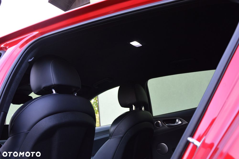 Kia Stinger 3.3 T-GDI V6 GT AWD - 29