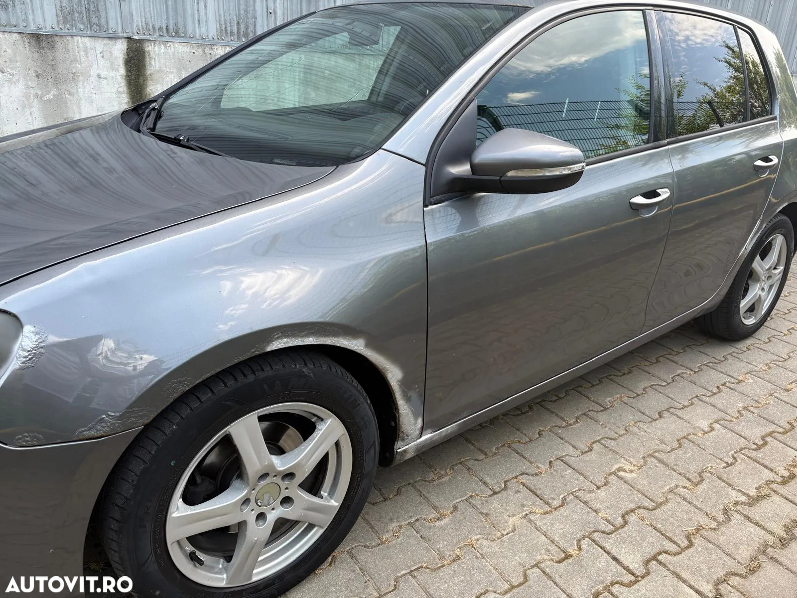 Volkswagen Golf 1.6 TDI BlueMotion Technology DPF Comfortline - 12