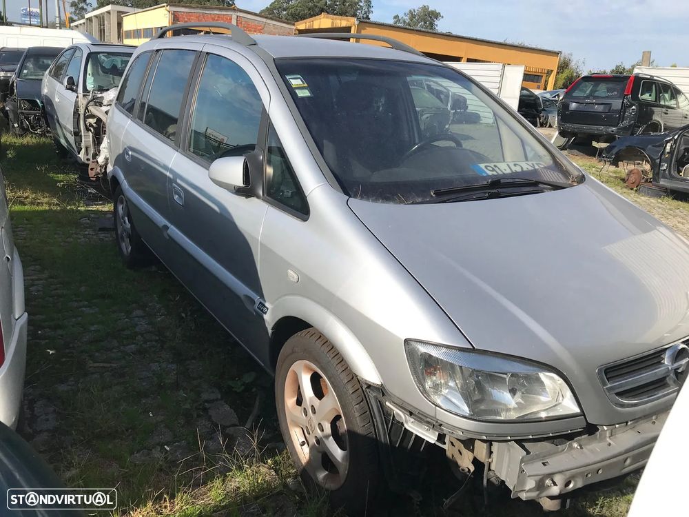 Opel Zafira A 2.0 DTi 16V 2004 - Para Peças - 3