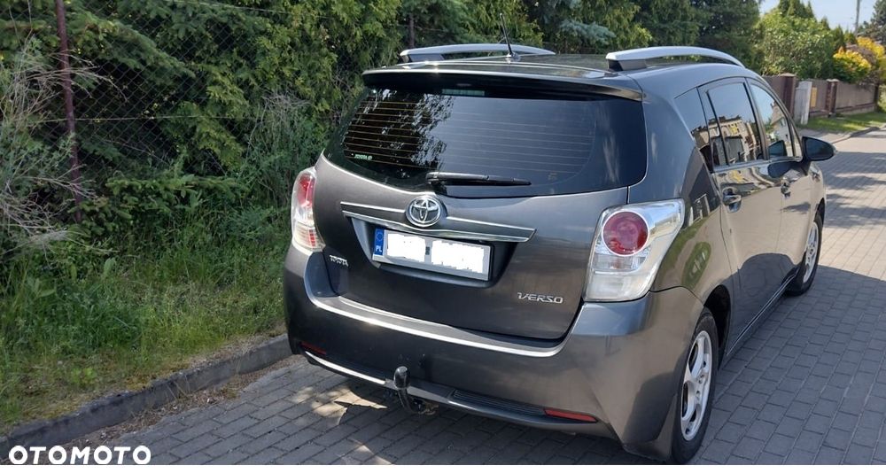 Toyota Verso 2.0 D-4D 5-Sitzer - 3