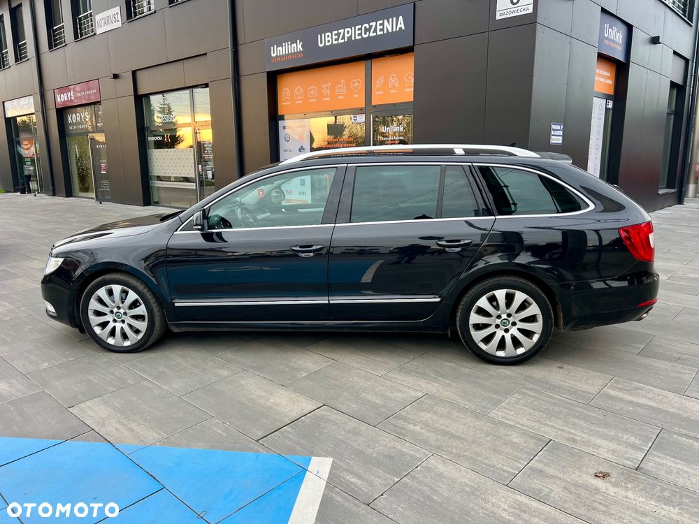 Skoda Superb 2.0 TDI DSG Elegance - 2