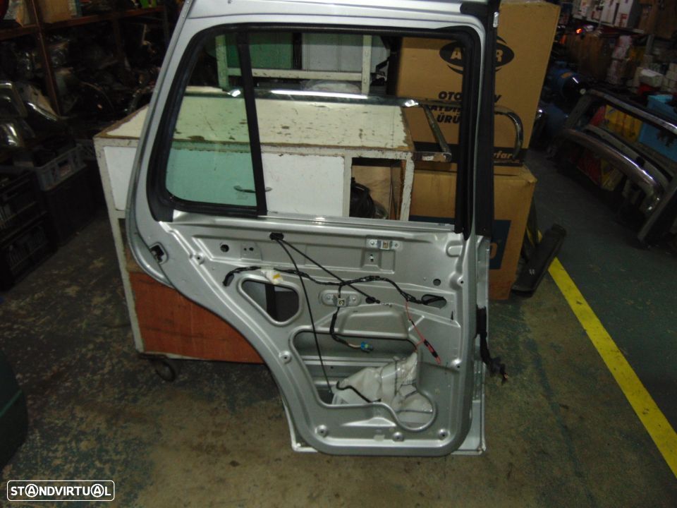 Mercedes jipe ml w163 portas de trás - 8