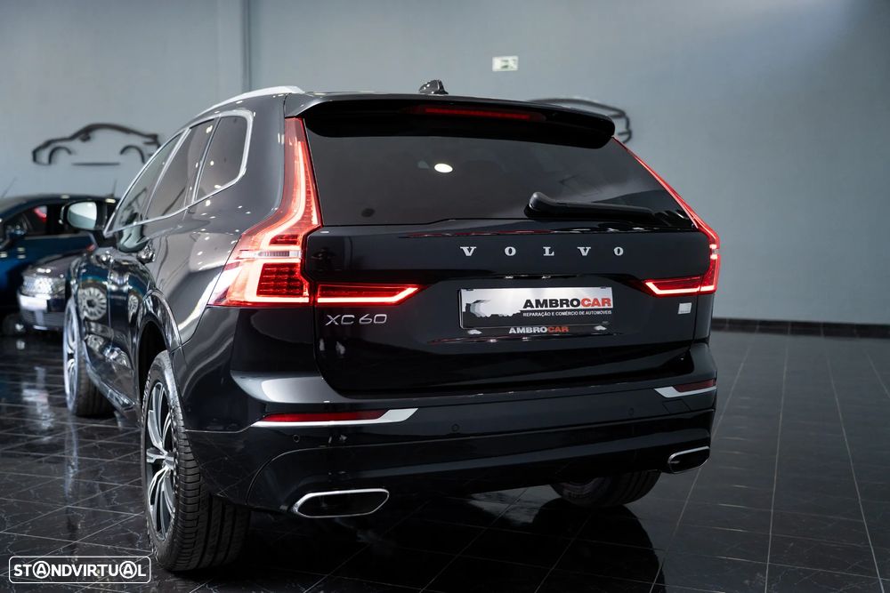 Volvo XC 60 2.0 T8 PHEV Momentum Plus AWD - 13