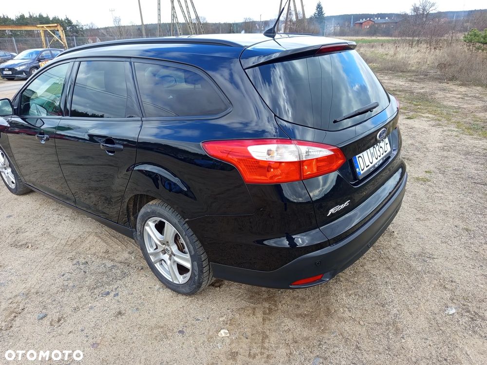 Ford Focus SW 1.0 EcoBoost Trend - 11