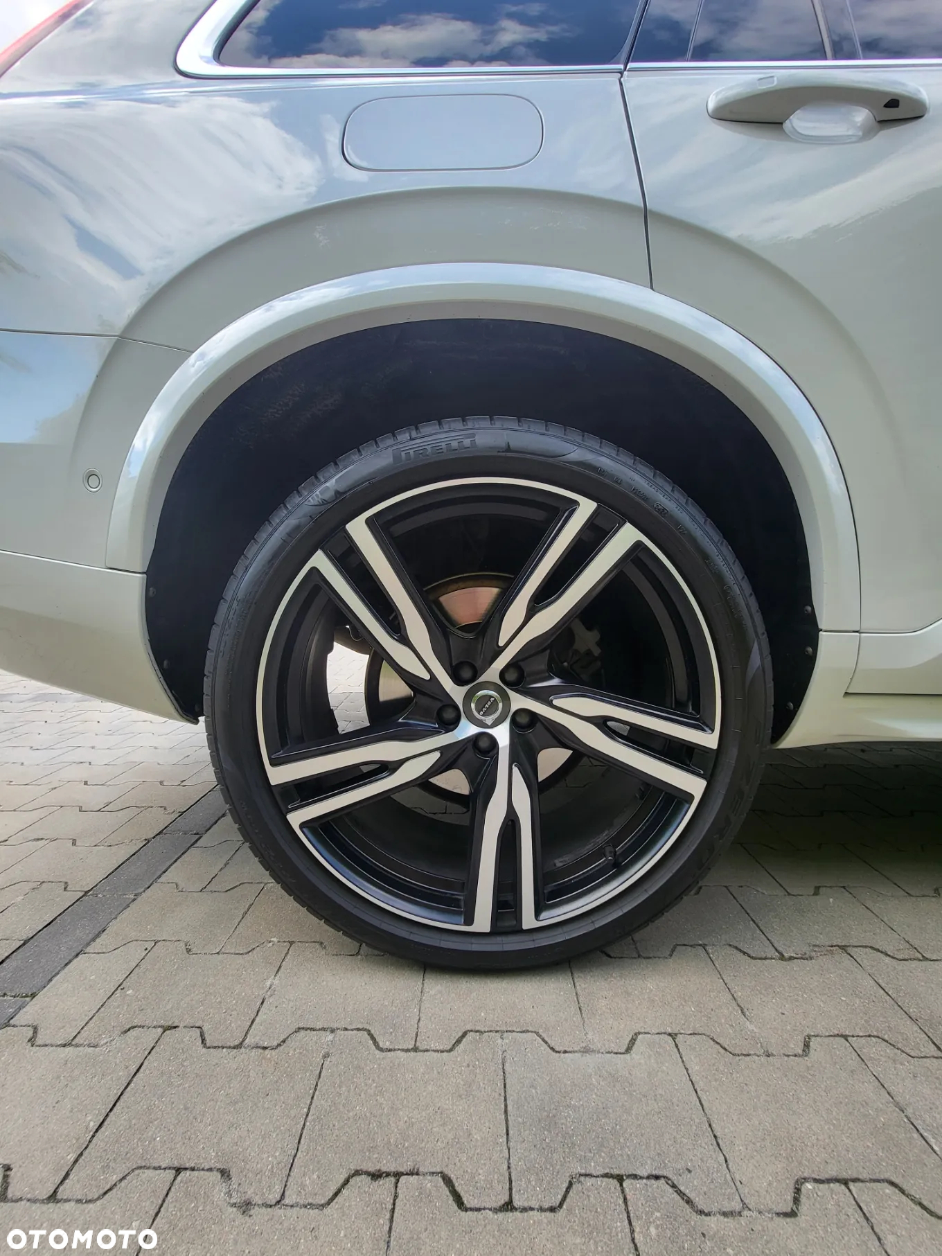 Volvo XC 90 D5 AWD R-Design - 28
