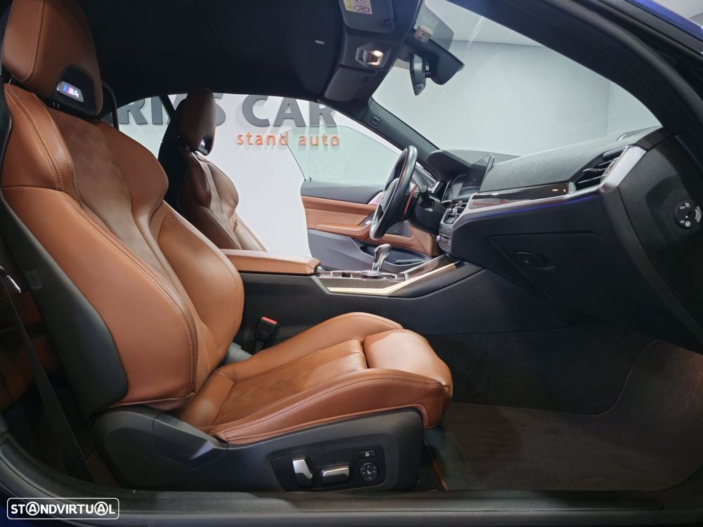 BMW M4 Competition M xDrive - 12