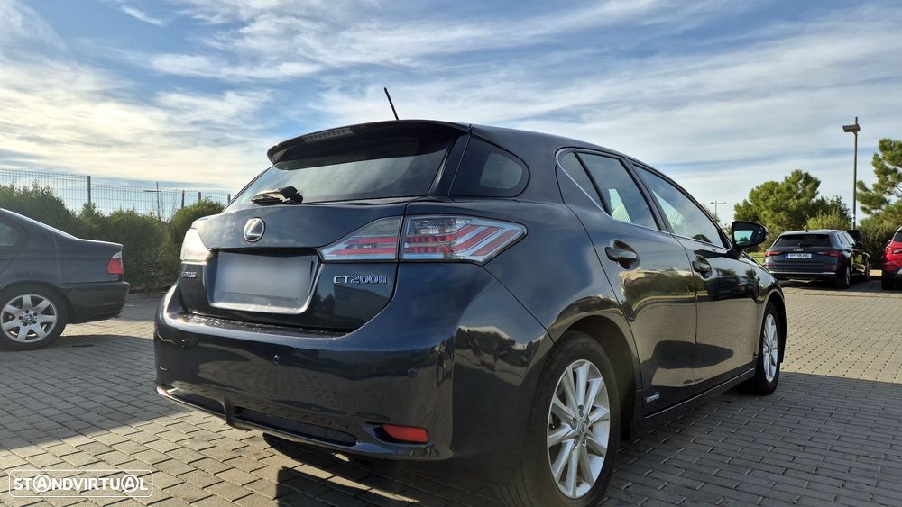 Lexus CT 200h - 7