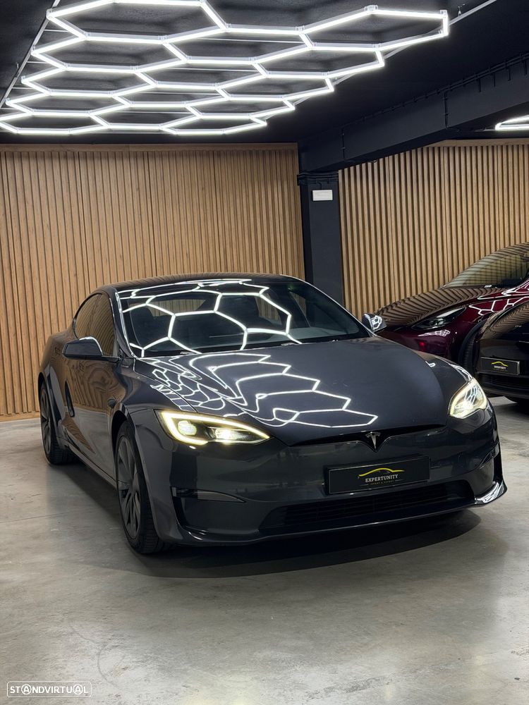 Tesla Model S