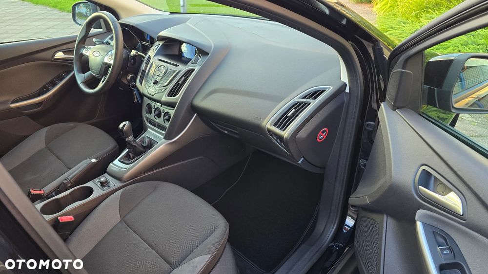 Ford Focus - 11