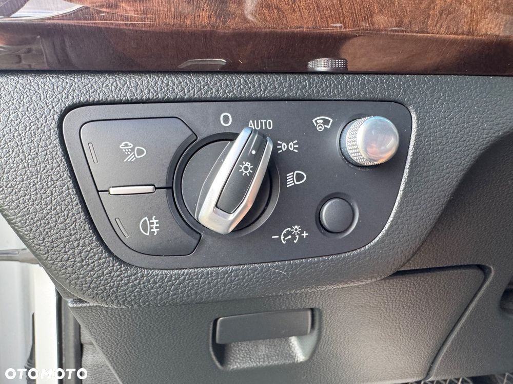 Audi Q5 2.0 TFSI Quattro S tronic design - 29