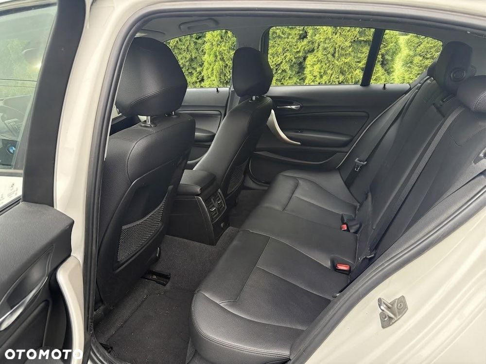 BMW Seria 1 120d - 13