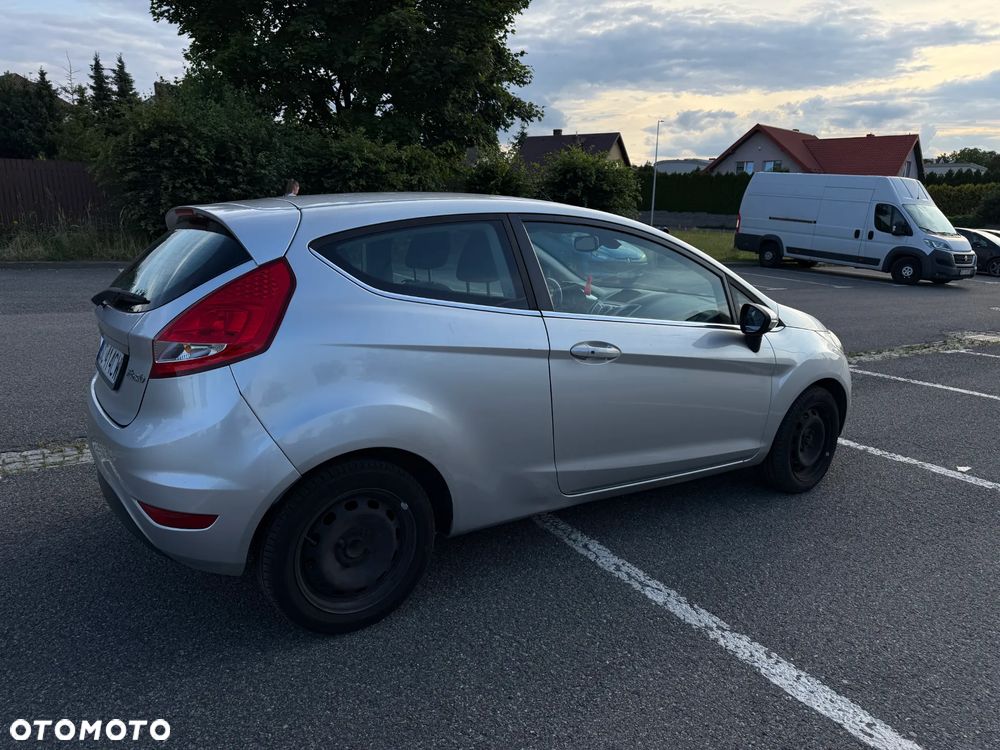 Ford Fiesta 1.25 Titanium - 8