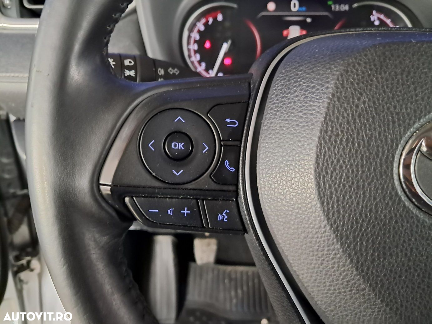 Toyota RAV4 - 12