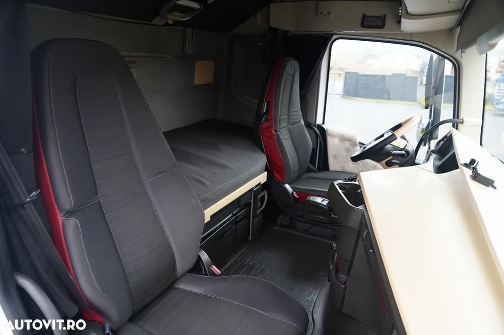 Volvo FH 460 / I-PARK COOL / STANDARD / I-SHIFT / - 35