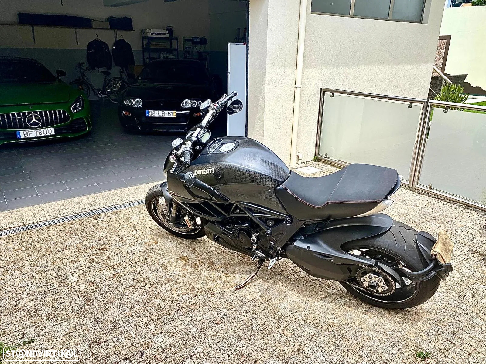 Ducati Diavel Carbon 160 CV - 8