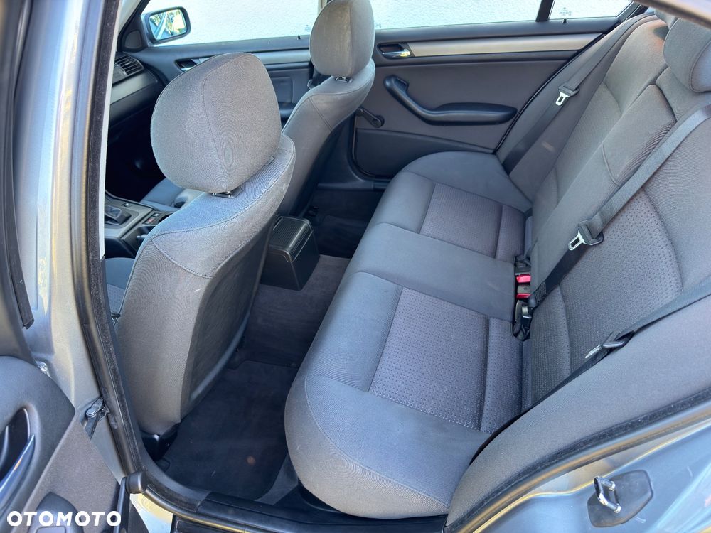 BMW Seria 3 - 21