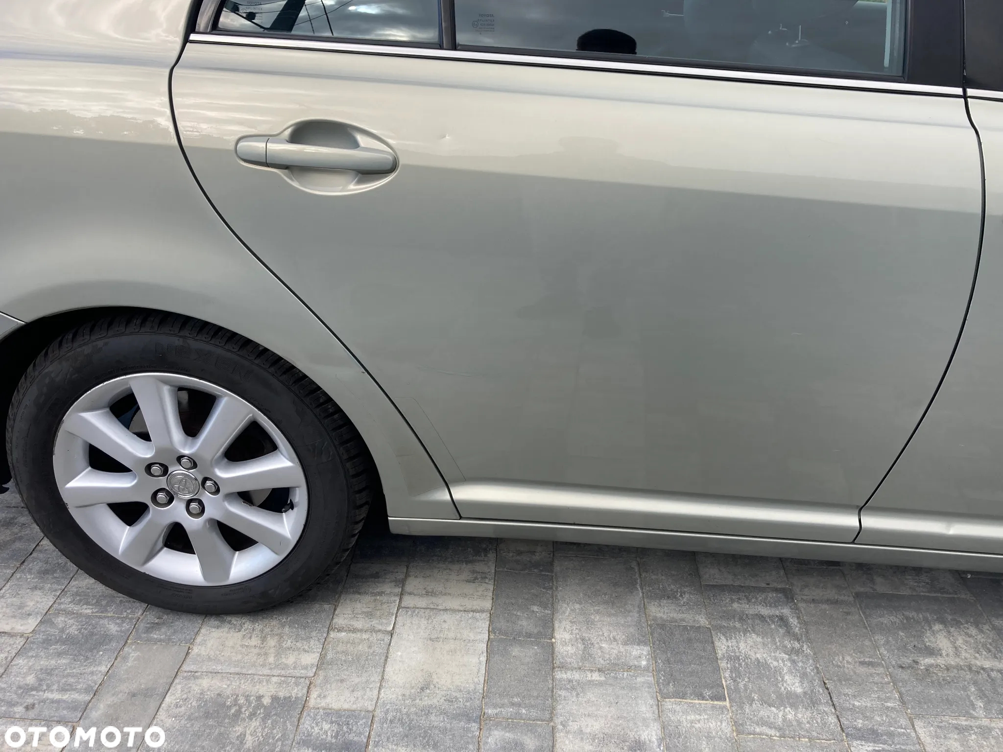 Toyota Avensis 1.8 VVT-i Sol - 8