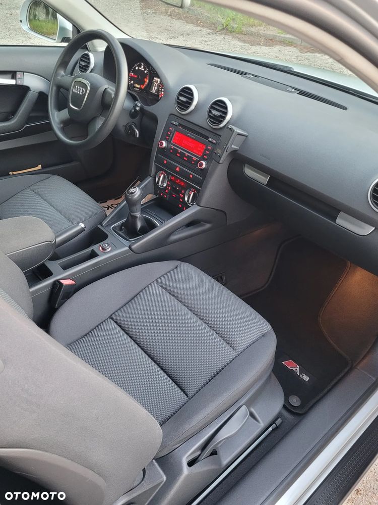 Audi A3 3-drzwiowe 1.9 TDI Ambiente - 8