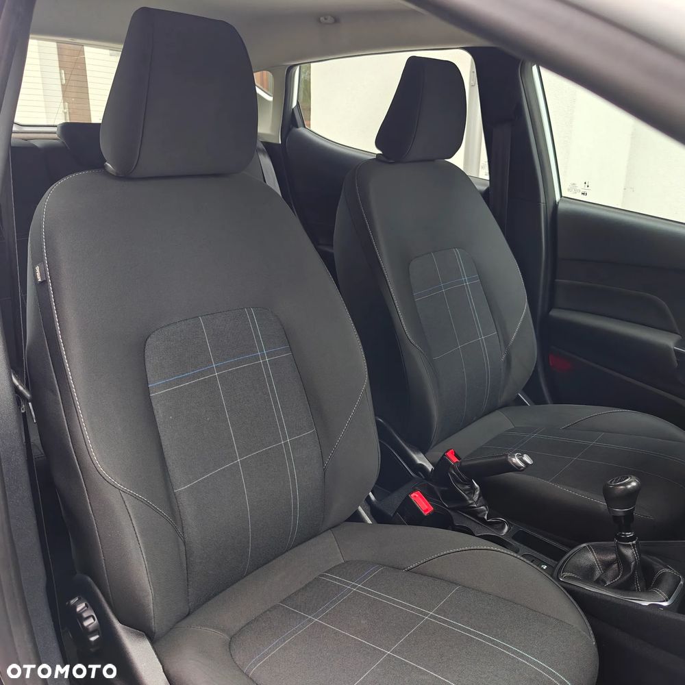 Ford Fiesta - 11