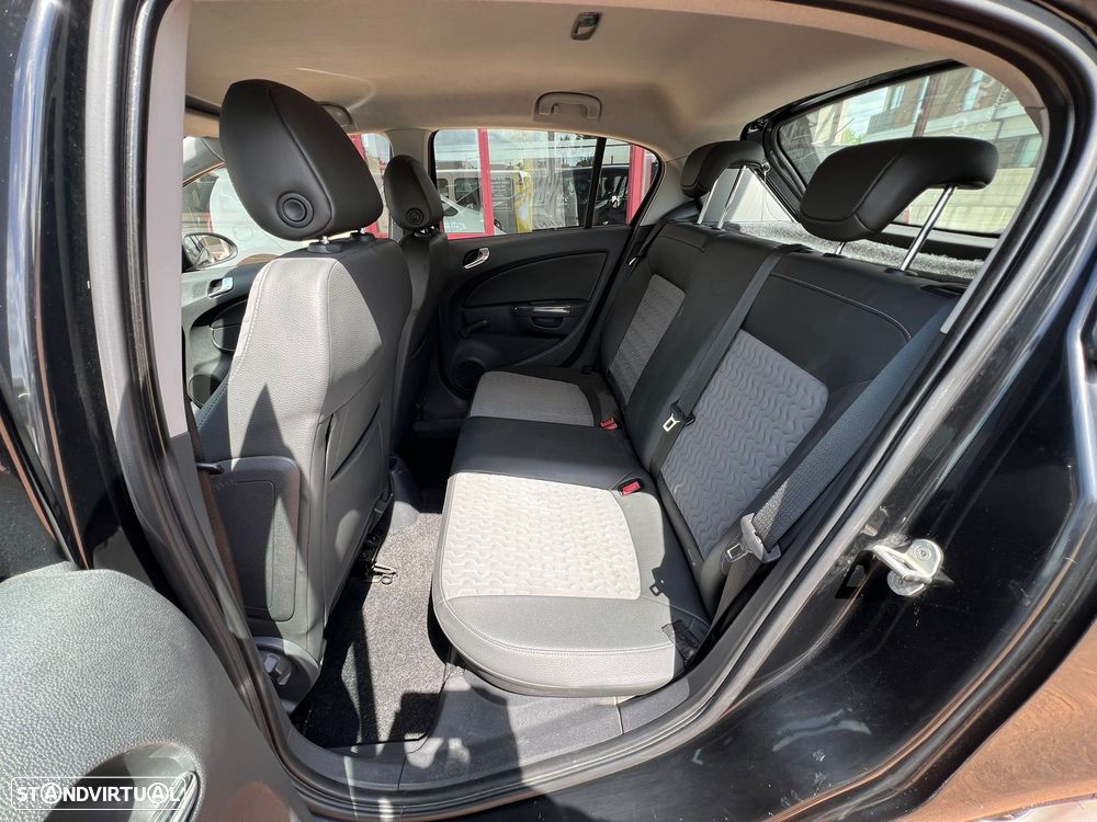 Opel Corsa 1.2 Go! Easytronic - 11