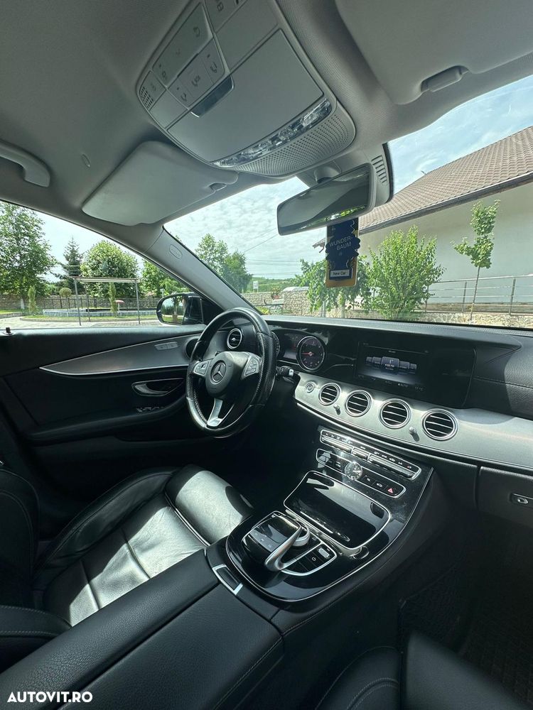 Mercedes-Benz E 220 d Aut. - 8