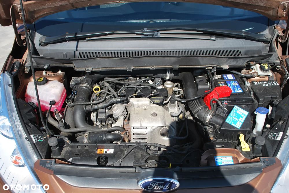 Ford B-MAX - 19