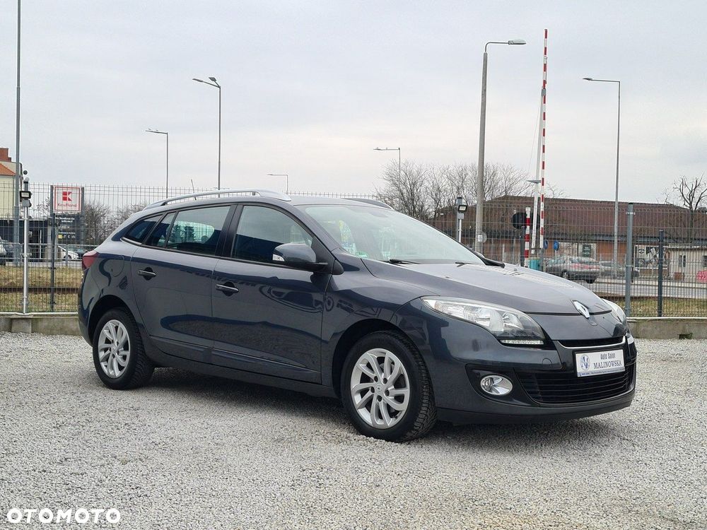 Renault Megane 1.5 dCi Dynamique - 8