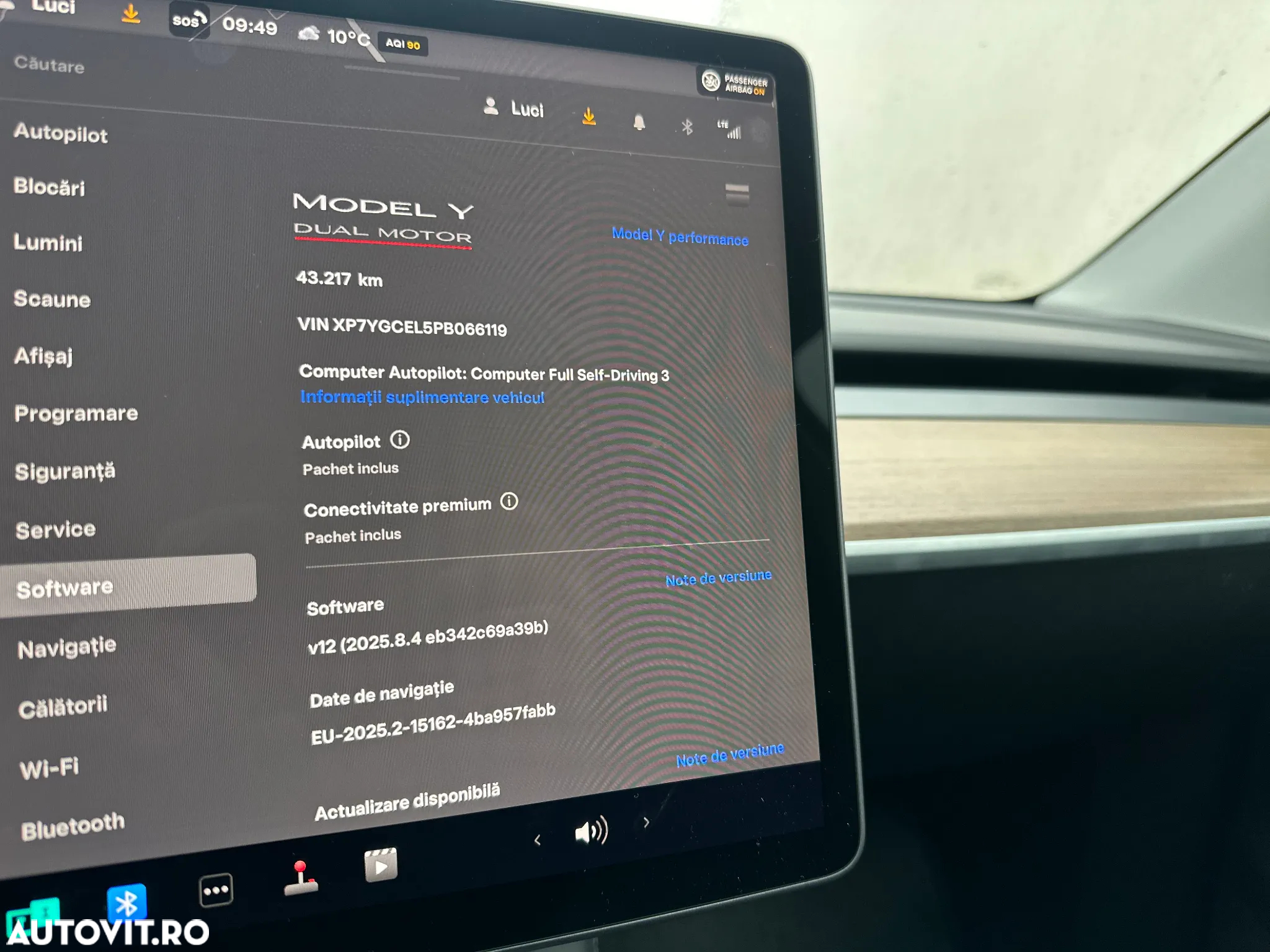 Tesla Model Y - 27