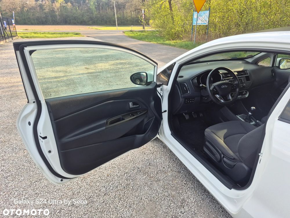 Kia Rio 1.2 Business Line - 12