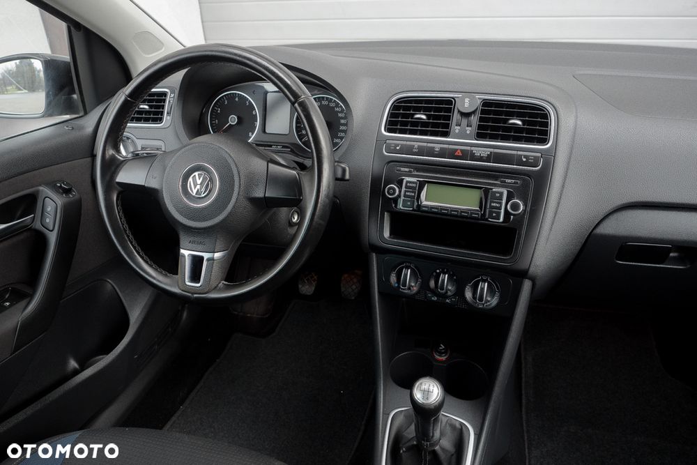 Volkswagen Polo 1.4 16V Highline - 33