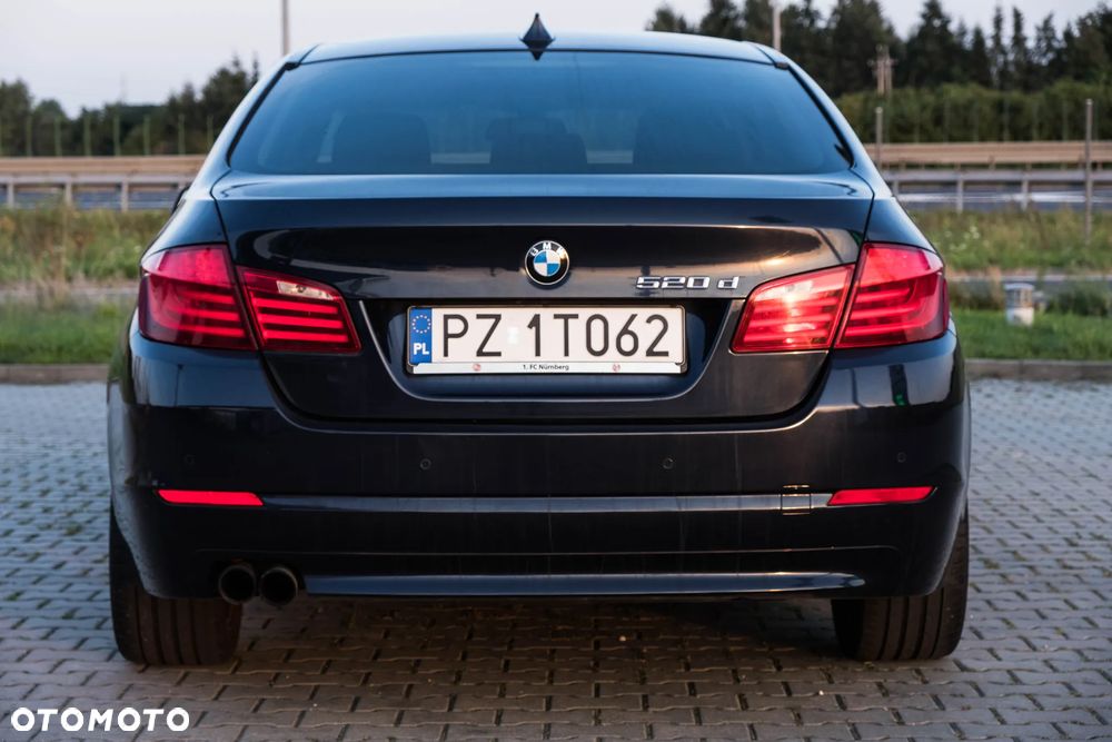 BMW Seria 5 520d - 19