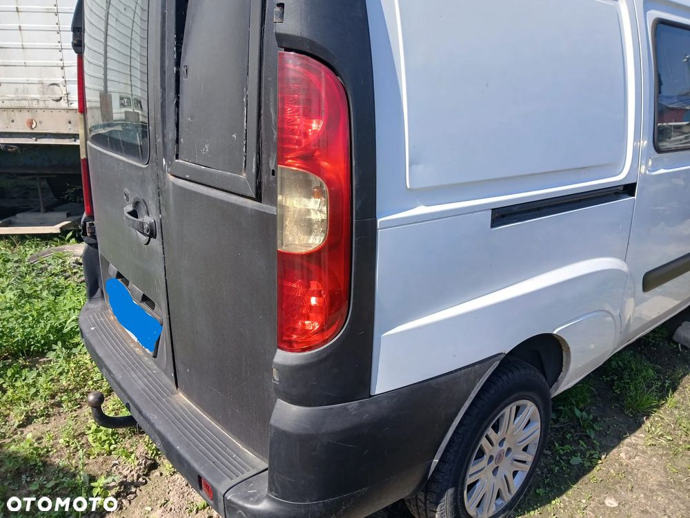 FIAT DOBLO II 2 KOD LAKIERU NIECZYTELNY maska pokrywa silnika klapa bagażnika zderzak lampa - 4