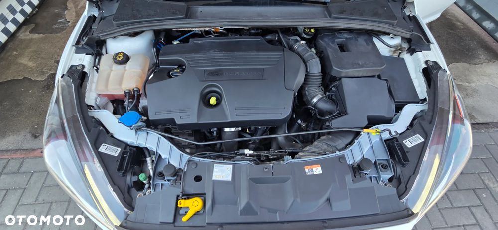 Ford Focus 2.0 TDCi SYNC Edition ASS PowerShift - 40