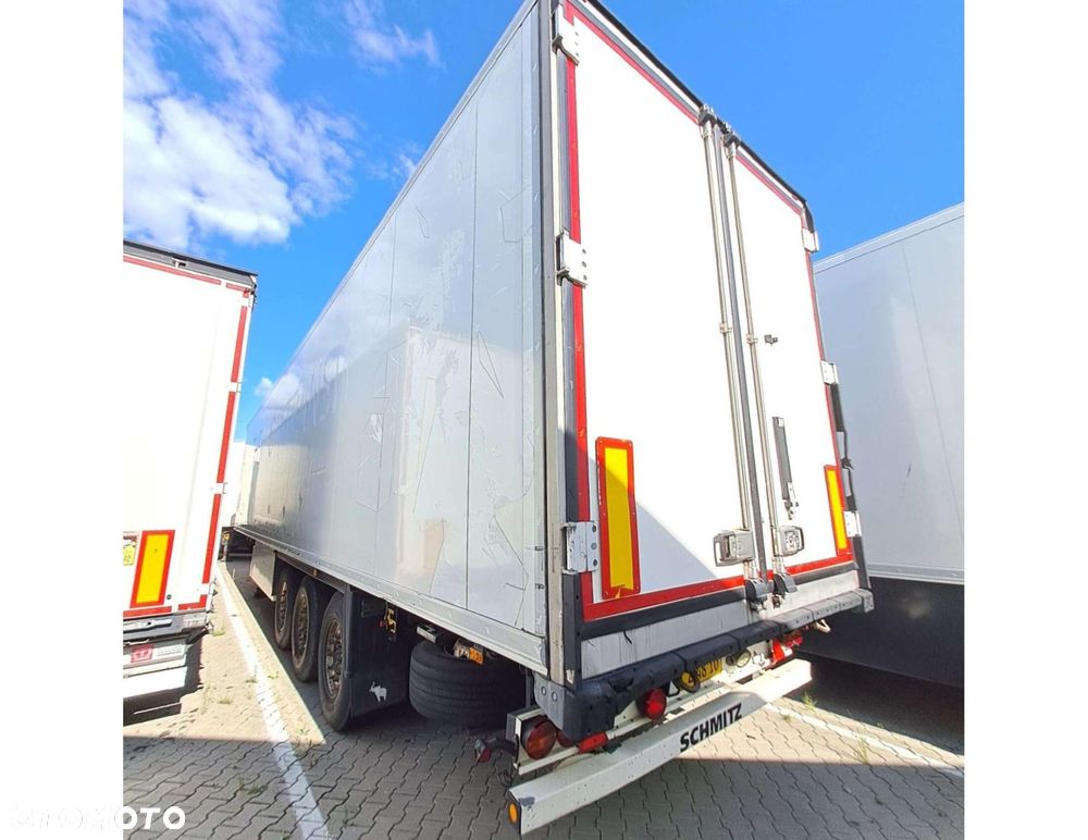 Schmitz Cargobull SKO Double Deck FP 45 ThermoKing SLXi 300 Multitemp - 2