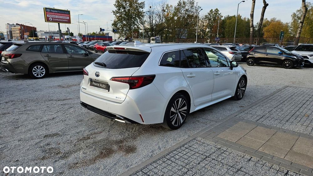 Toyota Corolla 2.0 Hybrid Style - 18