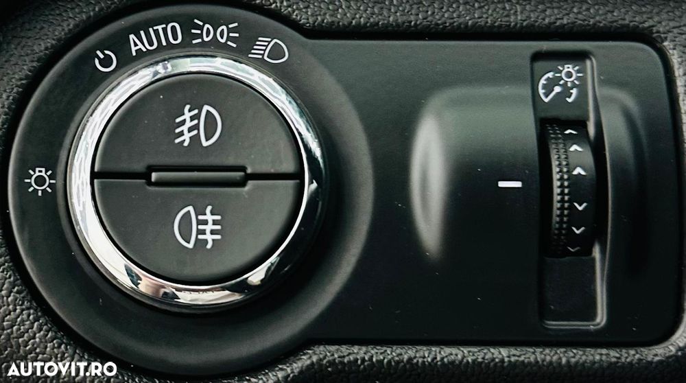 Opel Insignia 2.0 CDTI ecoFLEXStart/Stop Business Edition - 13