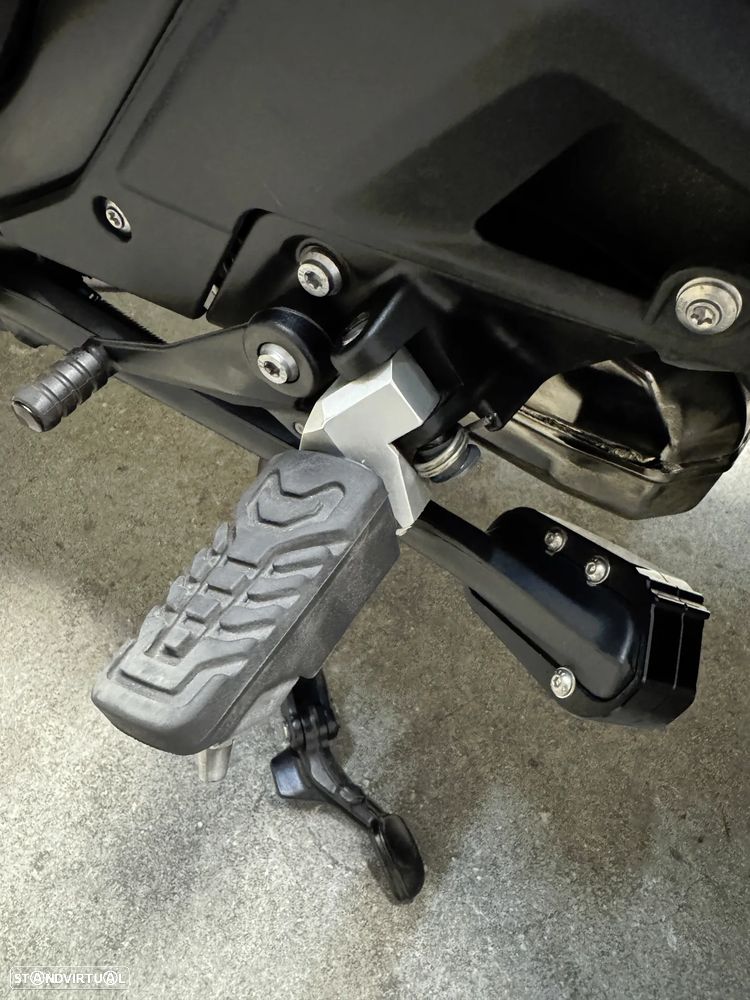 BMW R 1300 RT Triple Black - 34