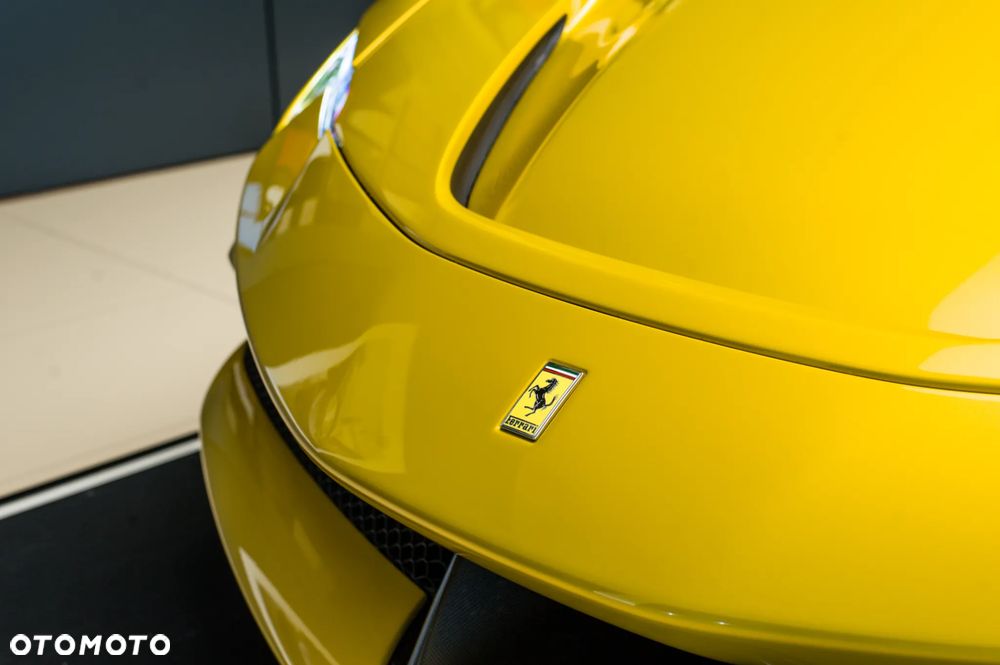 Ferrari SF90 Spider - 18