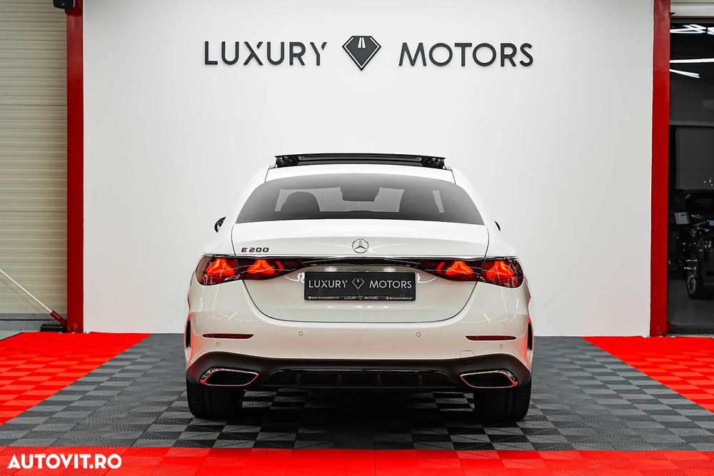 Mercedes-Benz E 200 9G-TRONIC Edition AMG Line - 15